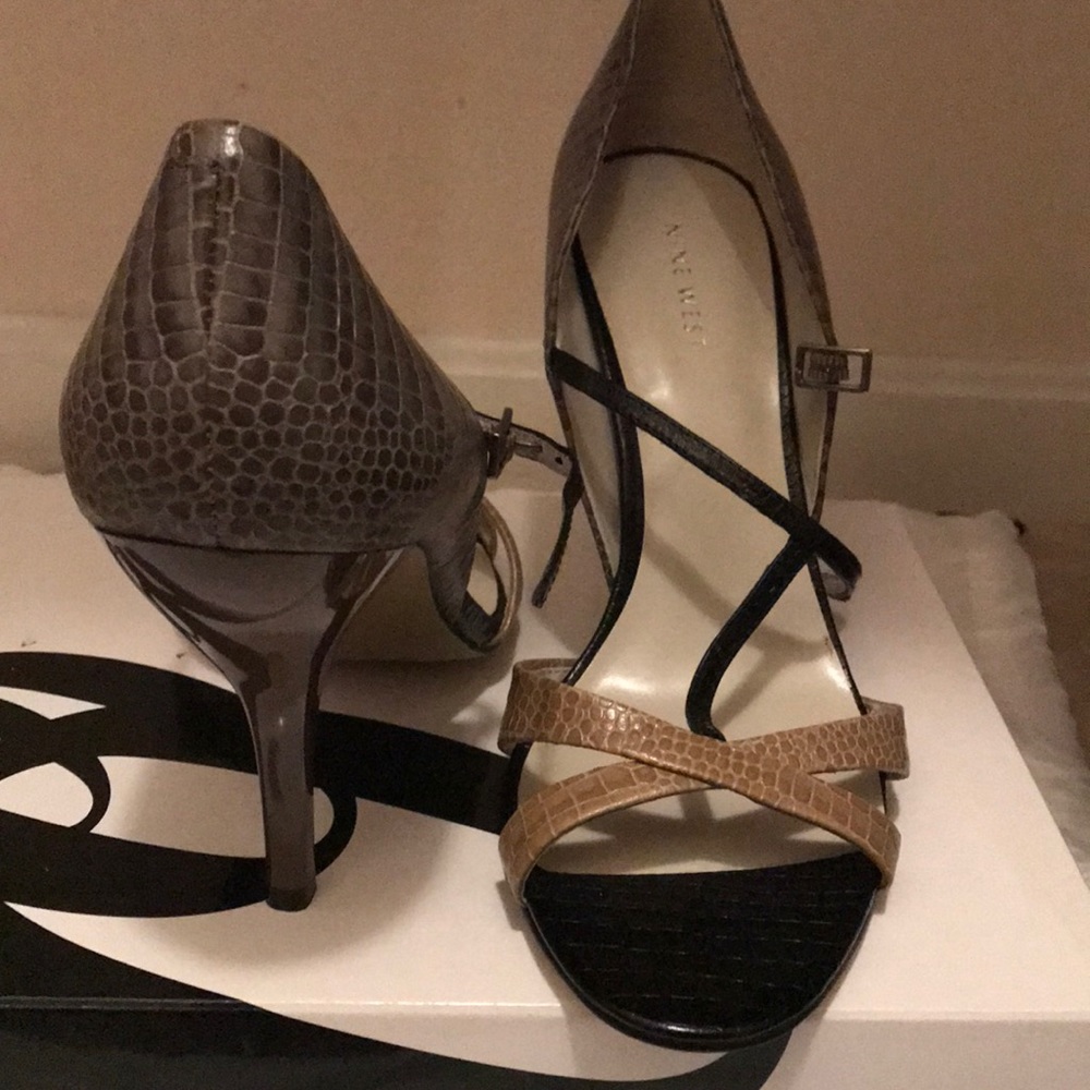 Nine West T-Strap Heels